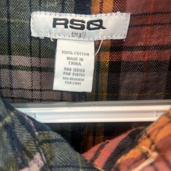 RSQ Womens Plaid Spliced Cropped Flannel Size Small - Picture 3 of 6